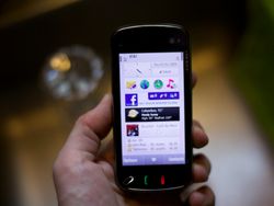 Nokia N97, HP yang Gagal Bunuh iPhone dan Bikin Malu