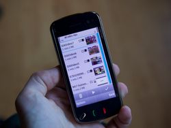 Nokia N97, HP yang Gagal Bunuh iPhone dan Bikin Malu