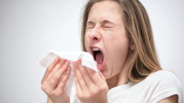 Cegah Penyebaran Virus Corona, Ini Etika Batuk dan Bersin di Tempat Umum