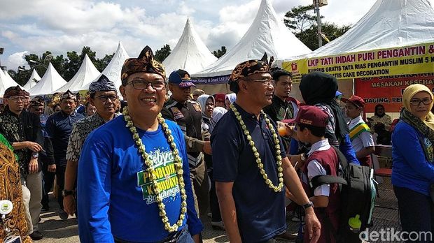 Mendikbud  Muhadjir Effendy dan Wali Kota Bandung Oded M Danial