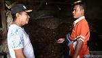 Layani Nasabah, Mantri BRI Tembus Hutan Belah Lautan