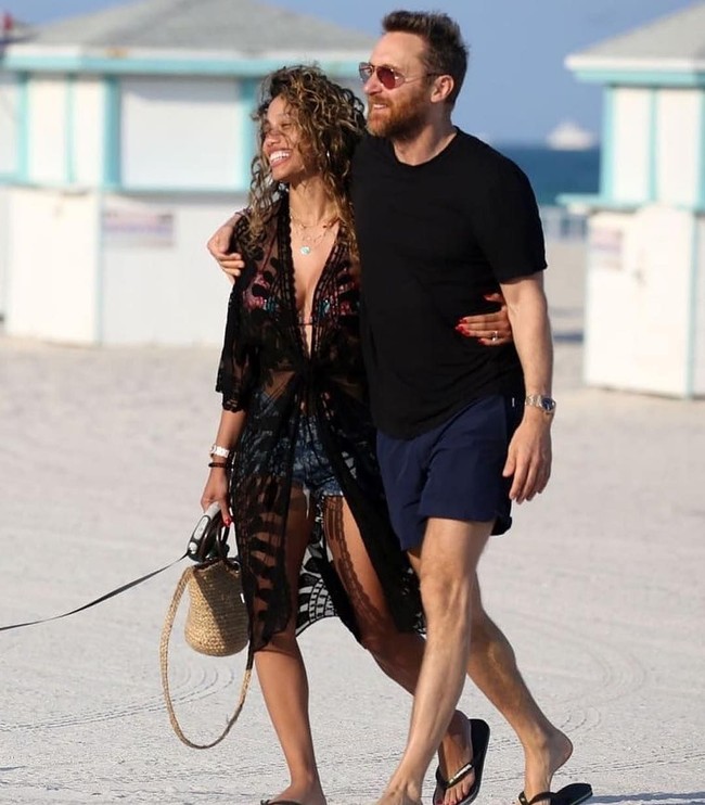 Karier Jessica sebagai aktris kini tengah berfokus di dunia teater. Beberapa kali ia mengunggah foto dirinya sedang unjuk kebolehan di panggung teater.  Foto: Dok. Instagram/@jessledon