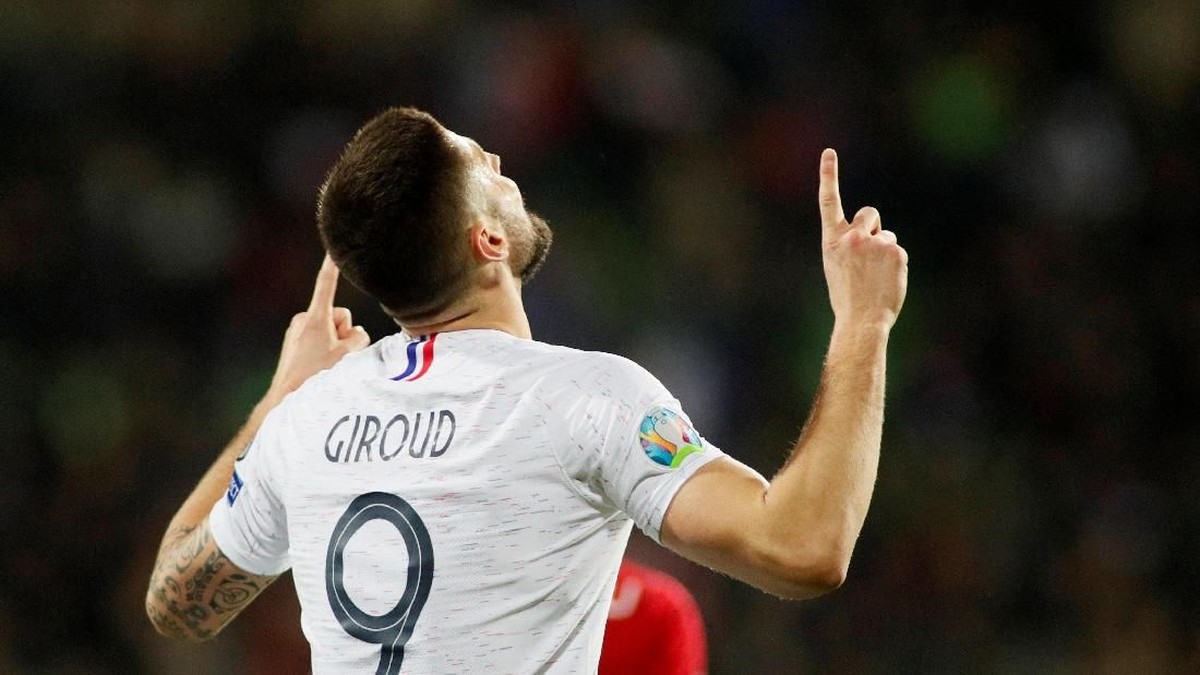 Olivier Giroud kini topskorer ketiga sepanjang masa Timnas Prancis (REUTERS/Valentyn Ogirenko)