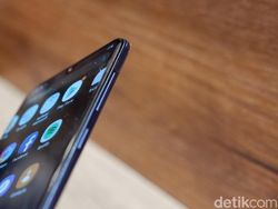 Unboxing Galaxy A30, Jagoan Baru Samsung di Harga Rp 3 Jutaan