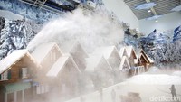 Di Snow Area Playground, saatnya traveler menjajal lempar-lemparan salju, membuat boneka salju, maupun foto-foto.  (Rachman/detikcom)