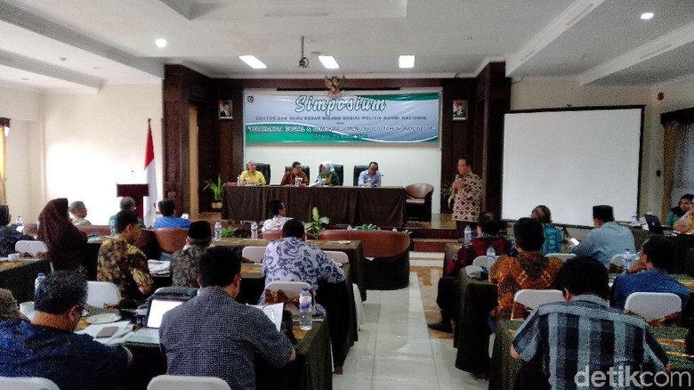 KAHMI: Ancaman Indonesia Terbelah di Tengah Euforia Demokrasi KAHMI: Ancaman Indonesia Terbelah di Tengah Euforia Demokrasi