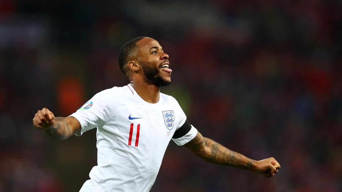 Raheem Sterling bikin hat-trik saat Timnas Inggris melumat Republik Ceko 5-0. (Foto: Clive Rose/Getty Images)
