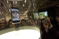 Bagaimana Apple Melahirkan iPhone? Begini Kisahnya