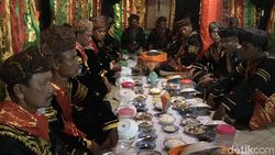 Melihat Gaya Hidup Minangkabau Tempo Dulu Melihat Gaya Hidup Minangkabau Tempo Dulu