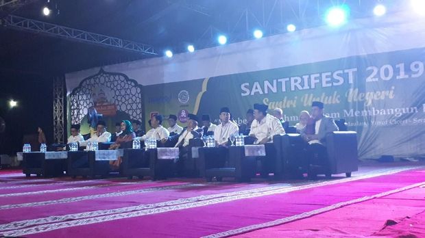Raffi Ahmad menghadiri Santri Fest 2019 di Banten.