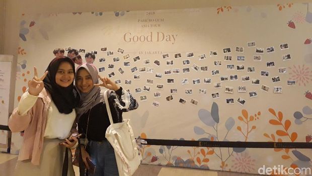 Para fans Park Bo Gum. 