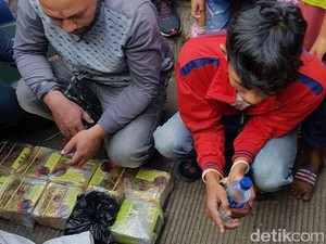 BNN Ungkap Jaringan Narkotika Malaysia di Depok, 20 Bungkus Sabu Disita