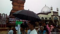 Wisatawan bisa menikmati kesenian kuno, makanan kuno dan suasana kuno (Akrom/detikcom)