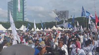 Bendera Al Liwa berkibar di lokasi kampanye. Foto: Marlinda/detikcom