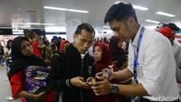 Warga yang ingin mencoba MRT harus mendaftarkan dirinya secara online.