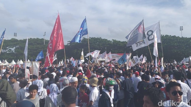 Di Kampanye Akbar, Prabowo Minta Pendukung Tak Hina Orang Lain Di Kampanye Akbar, Prabowo Minta Pendukung Tak Hina Orang Lain