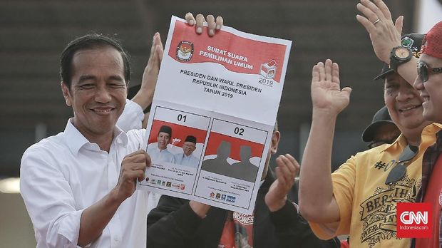 Jokowi Sebut Jas Pakaian Eropa, BPN Singgung PP Pakaian Resmi