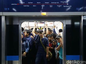 Smartfren Masih Tawar-menawar Harga Pasang Jaringan di Rute MRT