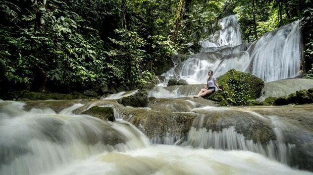 Rayuan Wisata Sarat Petualangan di Tambrauw