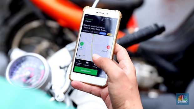 Gojek & Grab Lomba Jadi Super App, Siapa Juara?