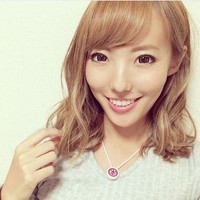 Namanya kini dikenal sebagai pembalap yang tidak hanya bersaing di dalam negeri, tetapi juga mancanegara di Amerika Serikat, Thailand dan Taiwan. Foto: Instagram/@kisa_awn