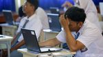 Wajah-wajah Serius Siswa di Hari Pertama UNBK