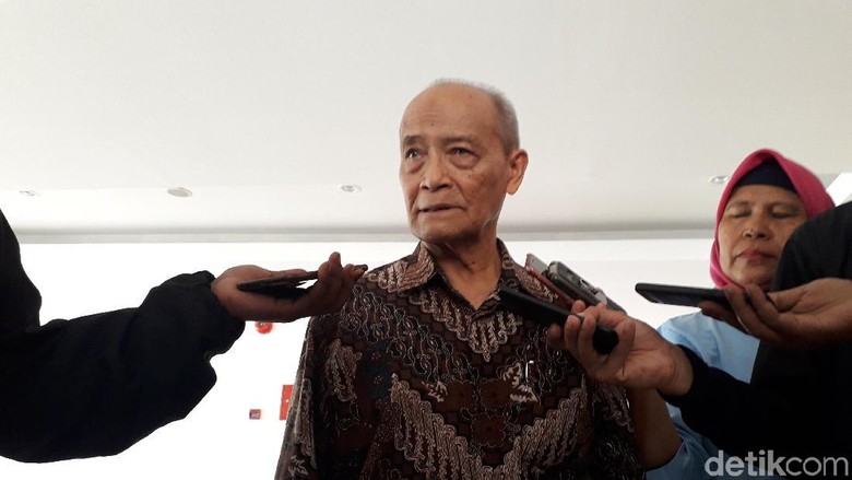 Kata Buya Syafii tentang Dukungan Keluarga KH Ahmad Dahlan ke Prabowo Kata Buya Syafii tentang Dukungan Keluarga KH Ahmad Dahlan ke Prabowo