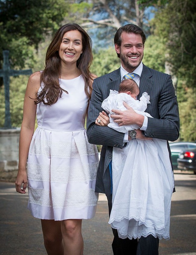 Wanita cantik dan tampak lembut tersebut menguasai empat bahasa; Jerman, Inggris, Prancis dan Italia. Sebelum ia lulus kuliah, Putri Claire sempat bekerja di majalah Vogue di New York. (Foto: Getty Images)