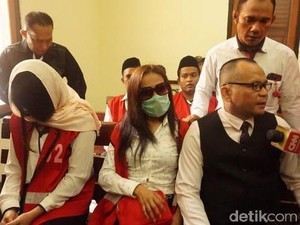 Publik Tunggu Hadirnya Rian Subroto Pengguna Jasa Vanessa Angel