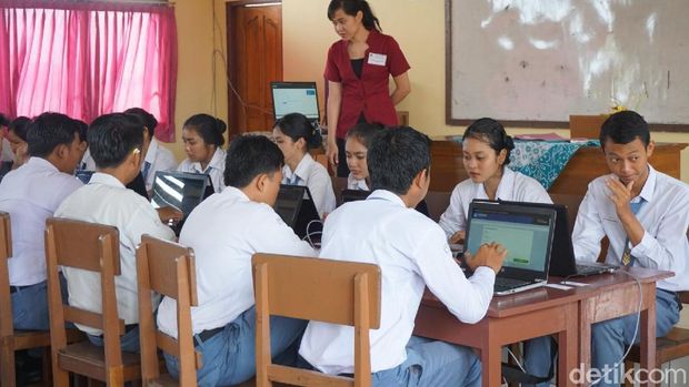  Ada 32.102 siswa-siswi di seluruh Bali yang mengikuti UNBK
