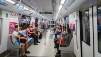 SMRT Corporation, pihak pengelola MRT Singapura memiliki beberapa peraturan bagi penumpang MRT. Bagi yang melanggarnya, ada denda menanti (iStock)