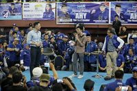 Pakai Jaket Demokrat, Rocky Gerung: Kartu Tanda Anggota Menyusul