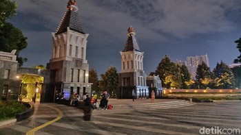 Foto 11 diambil dari kamera dengan mode malam milik Oppo F11 Pro atau Vivo V15 Pro atau Xiaomi Redmi Note 7? Foto: Adi Fida Rahman/detikINET