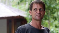 Christian Lichar menjadi salah satu orang yang berminat untuk membangun sebuah resor di Pulau Kusu, Halmahera Selatan.