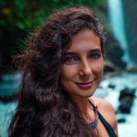 Aku  masih menjunjung tinggi kepercayaan itu dan menghargainya. Aku akan menjaga diriku sampai menikah nanti untuk orang terbaik yang sangat aku cintai, ungkapnya dalam Youtubenya.  Foto: dok. Instagram (@fullyrawkristina)