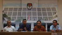 Komisioner KPU Wahyu Setiawan mengatakan, selain moderator, terdapat beberapa nama host yang akan bertugas dalam debat.