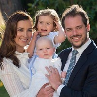 Putri Claire dinikahi Pangeran Felix pada 2013. Dari pernikahan tersebut, lahirnya dua anak perempuan. Pangeran Felix yang merupakan putra dari Grand Duke Henri dan Grand Duchess Maria Teresa itu adalah pewaris tahta kedua. (Foto: Instagram)