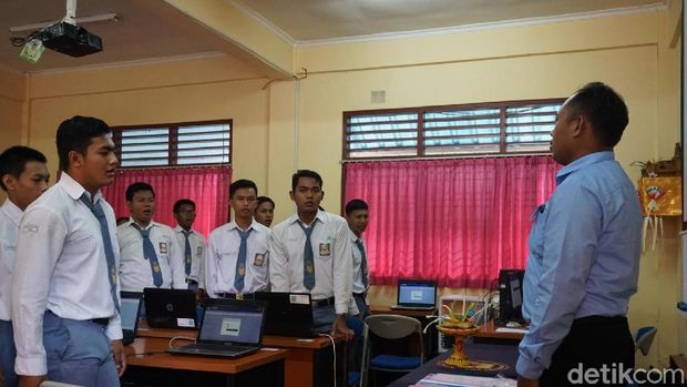  Ada 32.102 siswa-siswi di seluruh Bali yang mengikuti UNBK