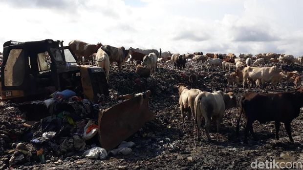 Warga Kembali Tutup Area TPST Piyungan Bantul