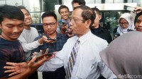 Mantan Ketua Mahkamah Konstitusi itu menyebut informasi yang dimilikinya sama dengan milik KPK.