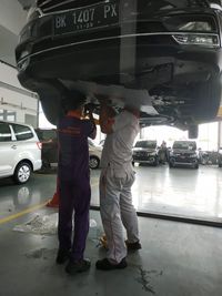 Pemasangan under guard di Wuling Cortez