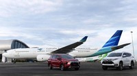 Sinergi dan kerja sama branding antar perusahaan ini dilakukan dengan terdapatnya kesamaan ciri dan karakteristik brand Mitsubishi Motors dan Garuda Indonesia yang menjadi top of mind pilihan transportasi idaman yang menawarkan prestige, kenyamanan, fitur dan layanan terbaik dengan harga yang kompetitif bagi konsumen. Istimewa/Garuda Indonesia.
