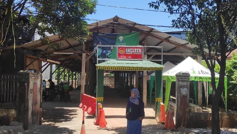 Ada Shelter di Stadela, Ojol Depok Diimbau Tak Mangkal di Bahu Jalan Ada Shelter di Stadela, Ojol Depok Diimbau Tak Mangkal di Bahu Jalan
