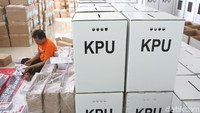Sebanyak 68.132 surat suara siap didistribusikan ke tiap-tiap Tempat Pemungutan Suara (TPS) di Kecamatan Menteng.
