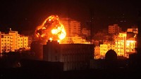 Israel kembali melakukan serangan udara ke Gaza, Senin (25/3) waktu setempat. REUTERS/Mohammed Ajour.