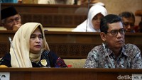 Tajuk diskusi yang digelar di DPR, Senayan, Jakarta, Selasa (26/3/2019) itu adalah Bongkar Carut Marut DPT!.