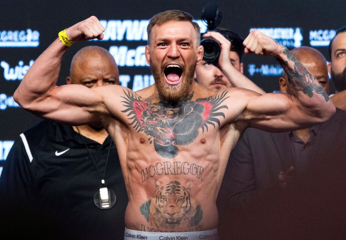 Conor McGregor menyatakan pensiun dari cabang olaharaga Mixed Martial Art. Keputusan sang petarung untuk pensiun menghebohkan masyarakat dunia.
