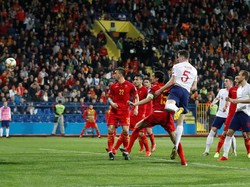 Inggris menyamakan kedudukan pada menit ke-30 lewat Michael Keane. Ia menyundul bola tendangan Ross Barkley untuk mengubah skor menjadi 1-1. Foto: Carl Recine/Action Images via Reuters