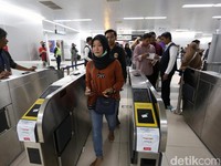 Tiket MRT Cuma Setengah Harga Selama April
