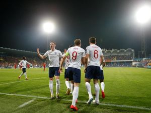 Inggris Pesta Gol Lagi